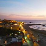 Apartamento Con Vista Al Mar Y Al Centro Historico 1107